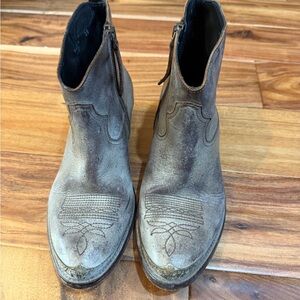 Stylish Gray Ankle Boots for Women